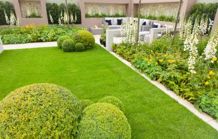 تنسيق حدائق بالرياض